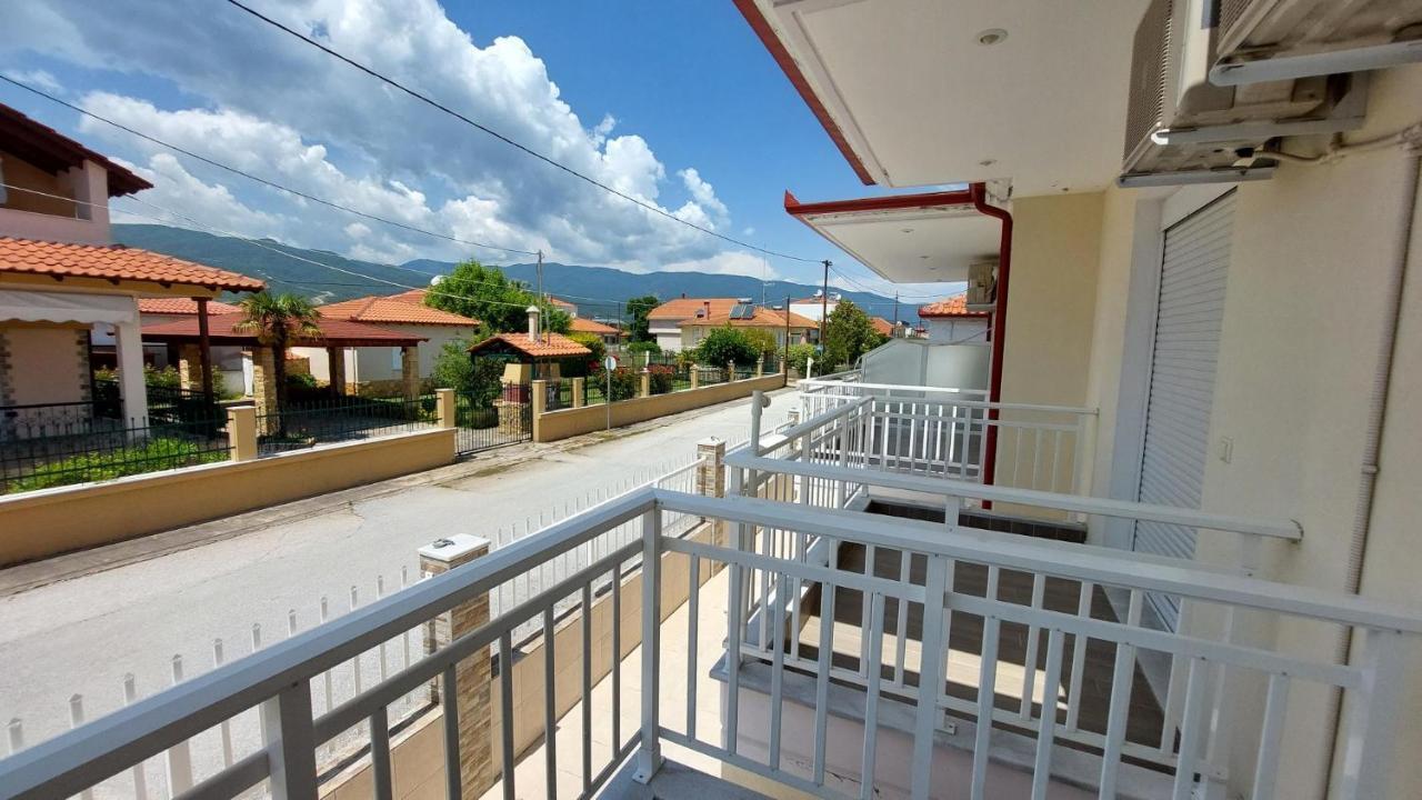 Villa Sevi Nea Vrasna Exterior photo
